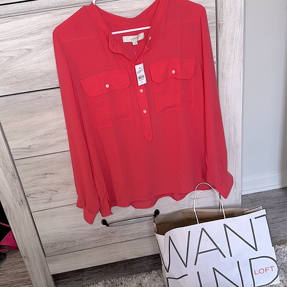 LOFT vibrant long sleeve blouse with button down neckline, brand new with tags - Picture 1 of 12